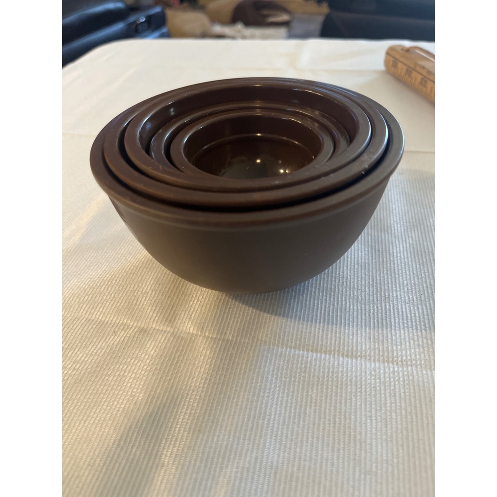 Vintage Nesting Measuring Bowls Set of 5 Chocolate Brown 1/8 to 2 Cup